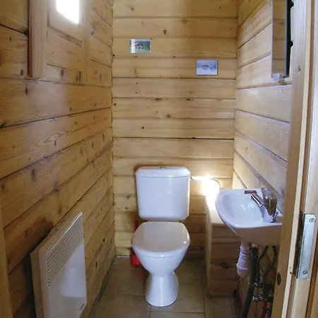 2 Bedroom Awesome In Saulxures