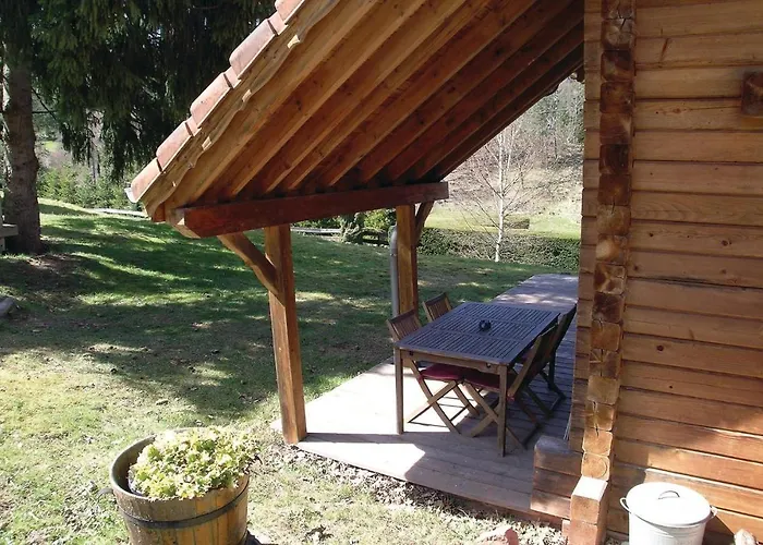 Vakantiehuis 2 Bedroom Awesome In *